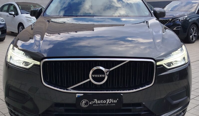 
								VOLVO XC60 D4 MOMENTUM GEARTRONIC AWD full									