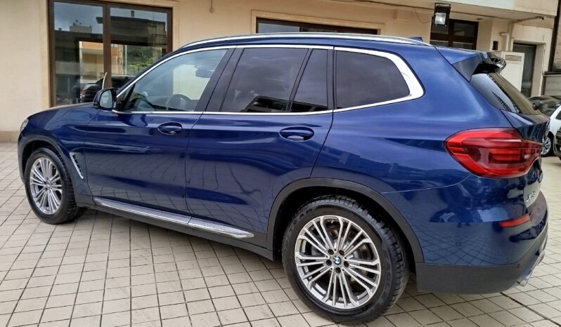 
								BMW X3 XDRIVE LUXURY 190cv AUTO full									
