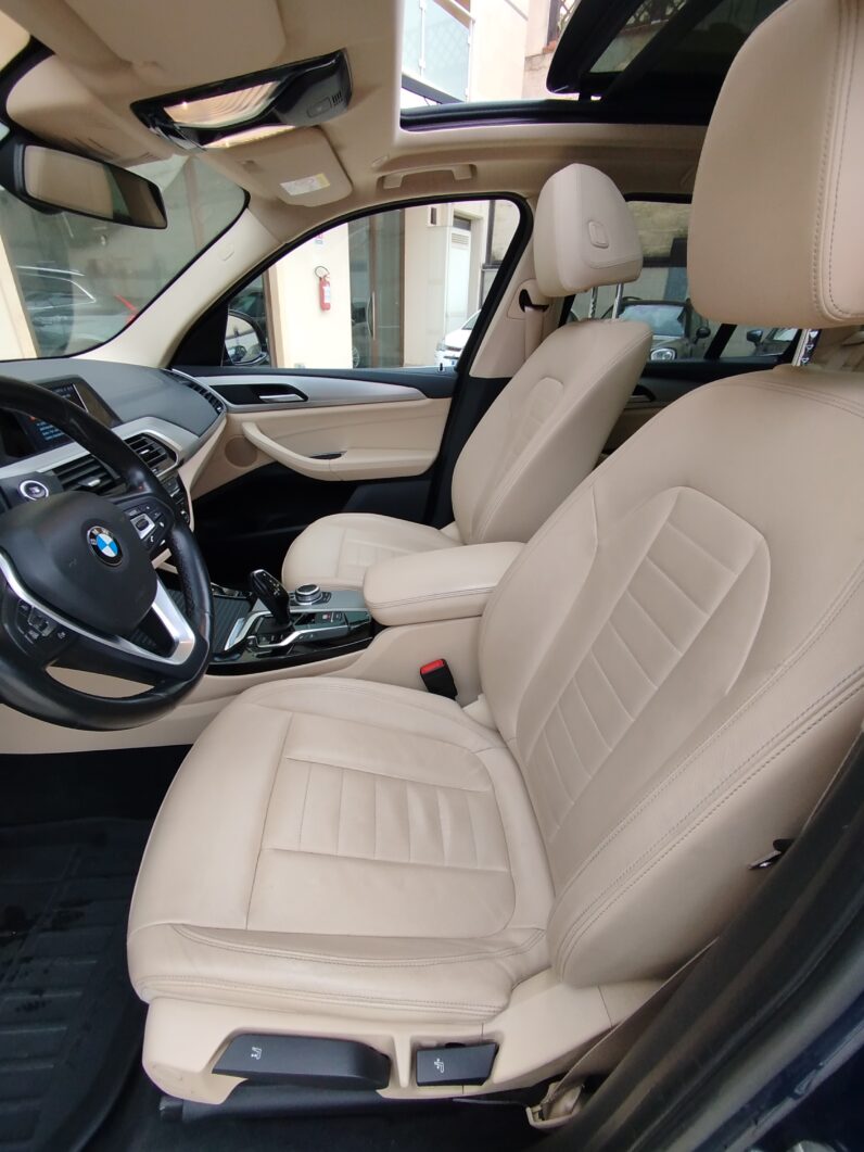
								BMW X3 XDRIVE LUXURY 190cv AUTO full									