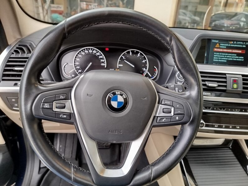 
								BMW X3 XDRIVE LUXURY 190cv AUTO full									