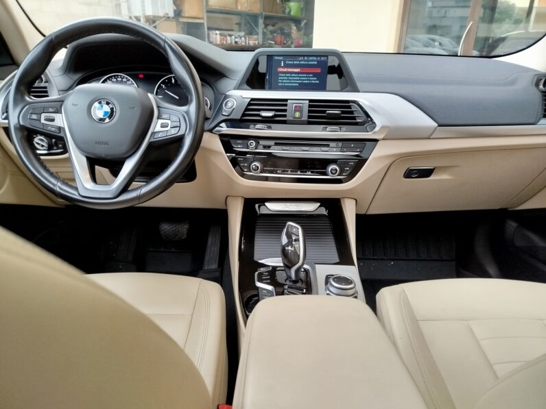 
								BMW X3 XDRIVE LUXURY 190cv AUTO full									
