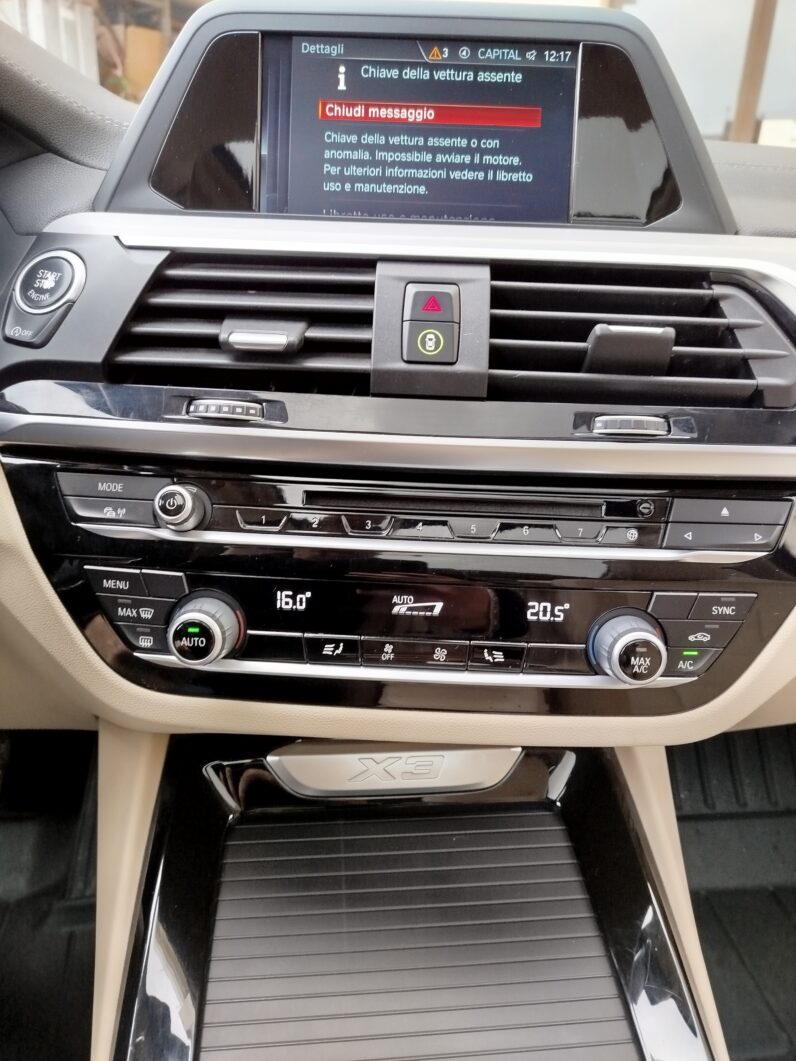 
								BMW X3 XDRIVE LUXURY 190cv AUTO full									