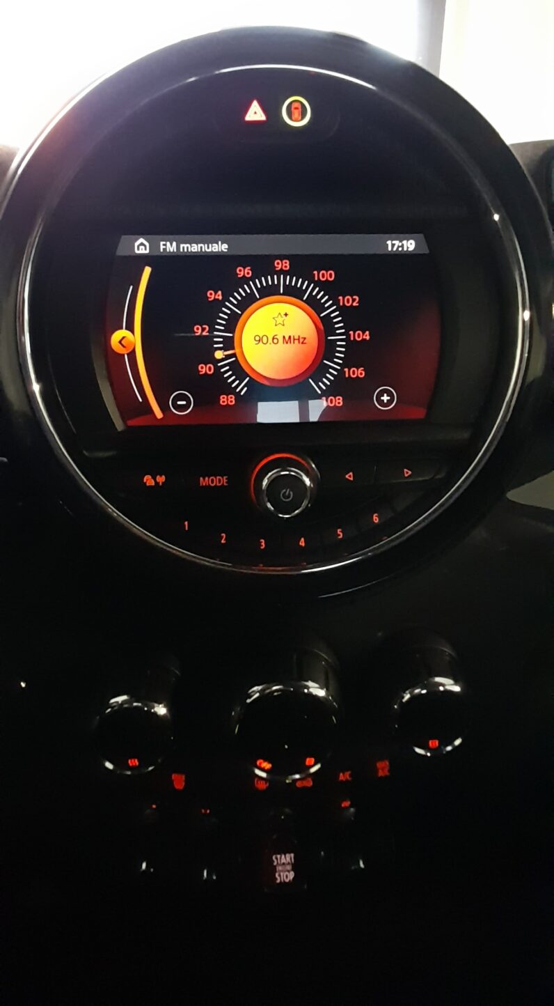 
								MINI COUNTRYMAN COOPER D BUSINESS full									