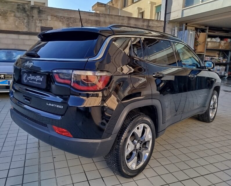 
								JEEP COMPASS 2.0 MULTIJET II 4WD LIMITED AUT. full									