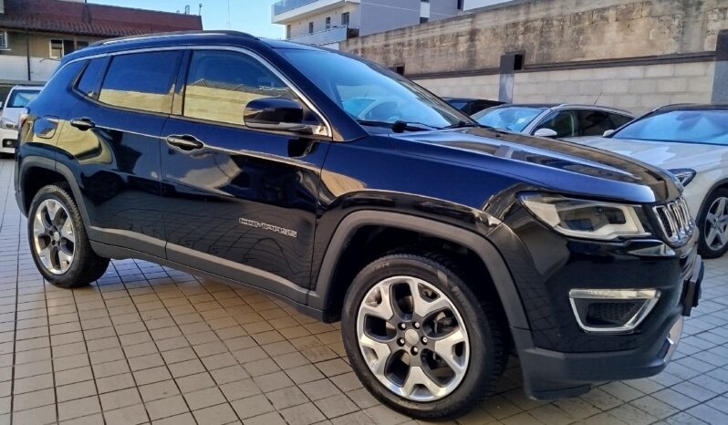 
								JEEP COMPASS 2.0 MULTIJET II 4WD LIMITED AUT. full									