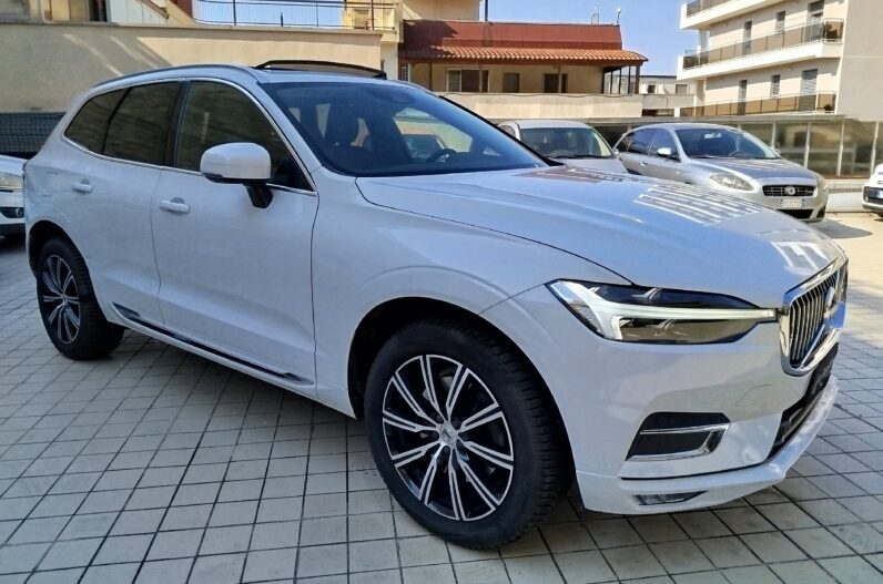 
								VOLVO XC60 D4 ISCRIPTION AWD GEARTRONIC full									
