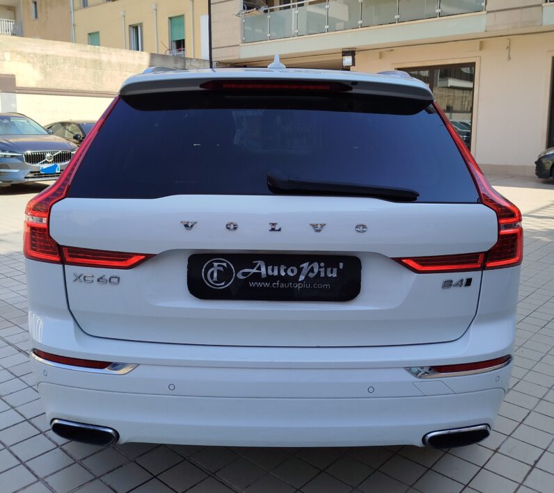 
								VOLVO XC60 D4 ISCRIPTION AWD GEARTRONIC full									