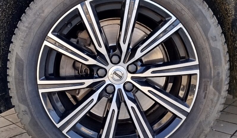 
								VOLVO XC60 D4 ISCRIPTION AWD GEARTRONIC full									