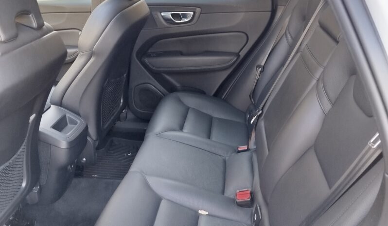 
								VOLVO XC60 D4 ISCRIPTION AWD GEARTRONIC full									