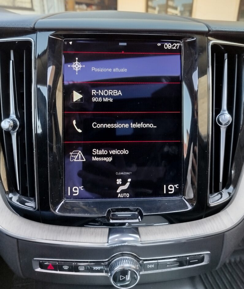 
								VOLVO XC60 D4 ISCRIPTION AWD GEARTRONIC full									